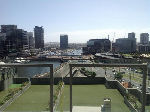 Waterfront Melbourne Apartments image 14