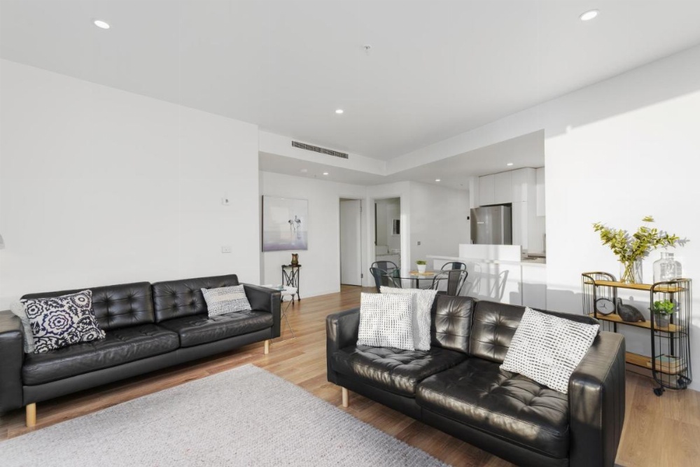 Waterfront Melbourne Apartments Image 28