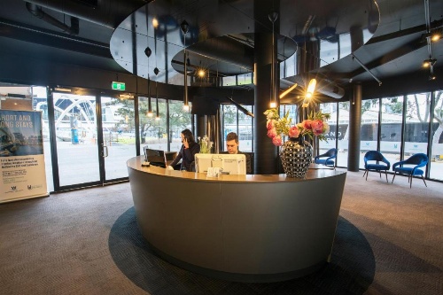 Waterfront Melbourne Apartments image 34